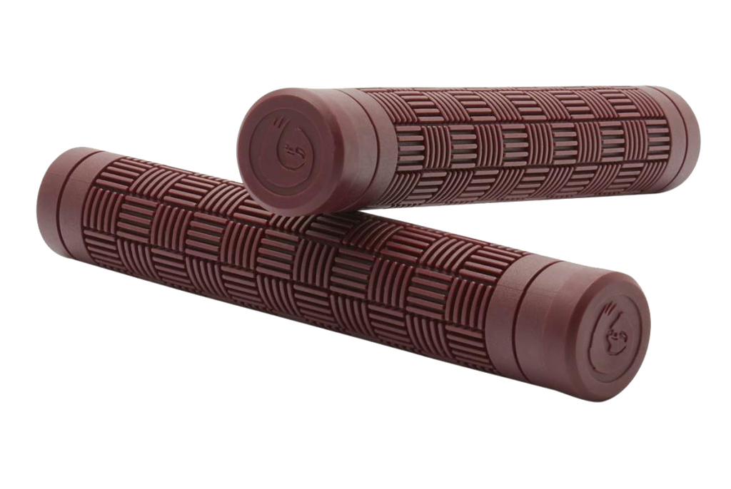 BROADWAY GRIPS: CRIMSON NGUYEN