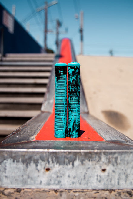 AIR R2 Grips | Aqua / Black