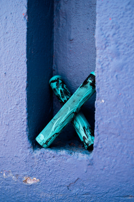 AIR R2 Grips | Aqua / Black
