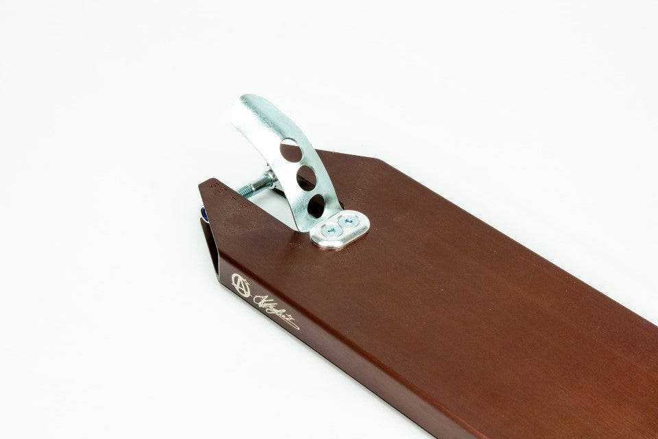Angus Hughes Signature Deck